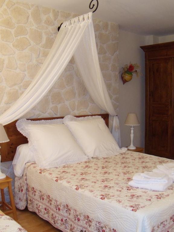 Maison D'Hotes Las Baillargues De Haut Mouchan Habitación foto